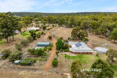 Farm For Sale - WA - Gidgegannup - 6083 - So Much Space | So Much Style  (Image 2)