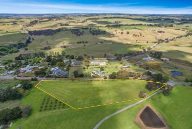 Farm For Sale - NSW - Laggan - 2583 - Dream Acreage with Spectacular Views  (Image 2)