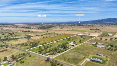 Farm For Sale - NSW - Tamworth - 2340 - TERRIFIC LIFESTYLE & EQUINE PROPERTY  (Image 2)