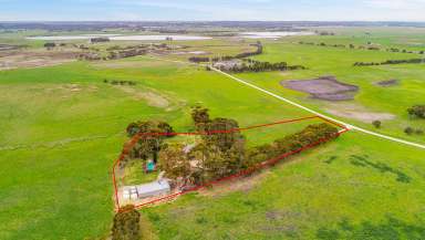 Farm For Sale - SA - Naracoorte - 5271 - Your Own Parcel of Secluded Paradise - 4.74 Acres  (Image 2)