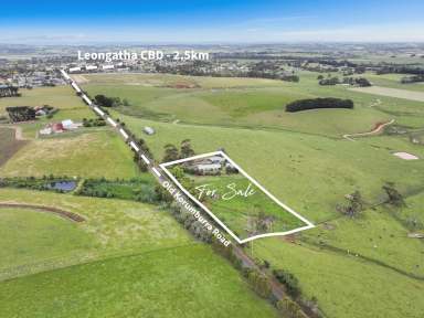 Farm For Sale - VIC - Leongatha - 3953 - Charming Country Living on the Edge of Leongatha  (Image 2)