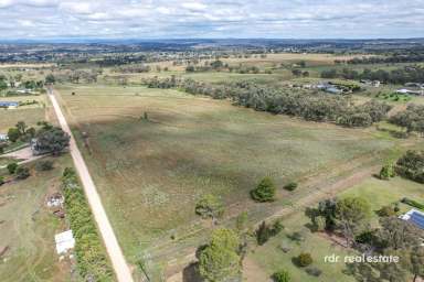 Farm For Sale - NSW - Inverell - 2360 - 40 ACRES OF POSSIBILITIES  (Image 2)