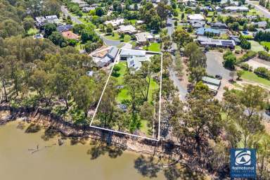 Farm For Sale - NSW - Moama - 2731 - Prestigious river front lifestyle property  (Image 2)