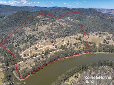 Farm For Sale - NSW - Bigga - 2583 - Chalet Cottage - River Frontage  (Image 2)