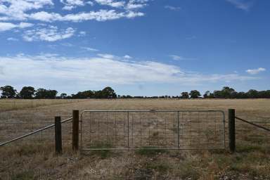 Farm For Sale - VIC - Wilsons Hill - 3515 - Wilsons Hill Farmlet  (Image 2)