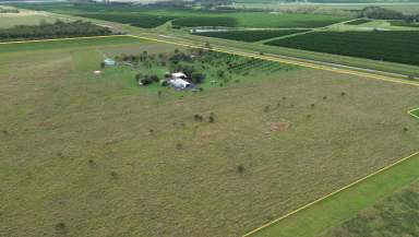 Farm For Sale - QLD - Welcome Creek - 4670 - Stunning Countryside Retreat  (Image 2)