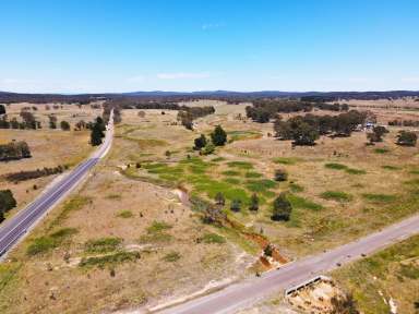 Farm For Sale - NSW - Windellama - 2580 - A Beautiful 40 Acre Property, Dwelling Entitlement, Creek, Cul-De-Sac, Dual Road Frontage, Sheds, Container Home, Solar, Grazing, Hobby Farm.  (Image 2)