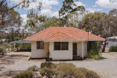 Farm For Sale - WA - Cuballing - 6311 - Relaxed Country Lifestyle  (Image 2)