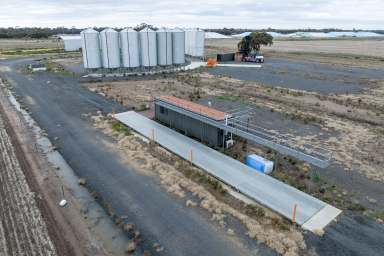 Farm For Sale - VIC - Warracknabeal - 3393 - BUSINESS DEVELOPMENT SITE  (Image 2)