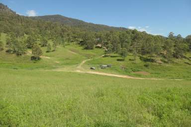 Farm For Sale - NSW - Rocky River - 2372 - DROVERS CAMP  (Image 2)