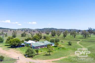 Farm For Sale - NSW - Bonshaw - 2361 - "Applewood" Grazing Property with Prime River Frontage  (Image 2)