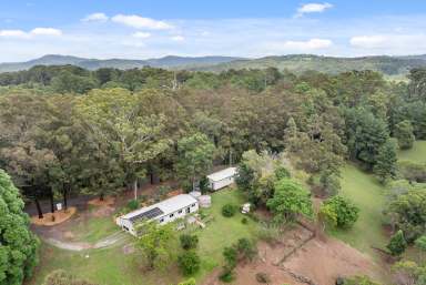 Farm For Sale - QLD - Crohamhurst - 4519 - Escape to the Country…  (Image 2)