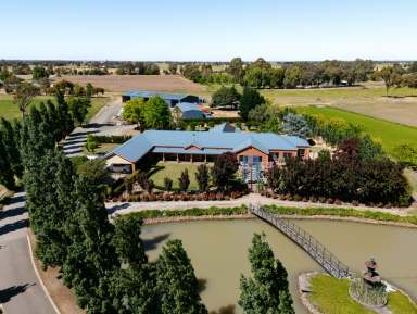 Farm For Sale - VIC - Echuca - 3564 - Country Living - Edge of Town  (Image 2)