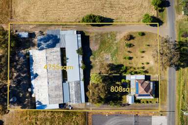 Farm For Sale - VIC - Maldon - 3463 - Double Your Options  (Image 2)