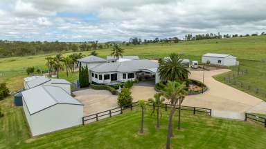 Farm Auction - QLD - Freestone - 4370 - 5 Star Living at Warwick!  (Image 2)