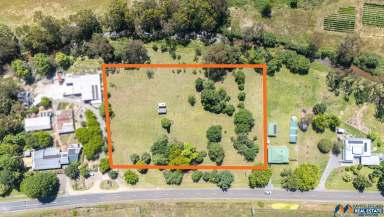 Farm For Sale - VIC - Myrtleford - 3737 - 2 Acres with Creek Frontage  (Image 2)