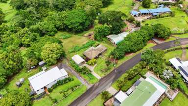 Farm For Sale - QLD - Goldsborough - 4865 - ACREAGE WITH 4 BEDROOMS AND 10 x 6 SHED  (Image 2)