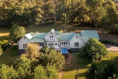 Farm For Sale - VIC - Bright - 3741 - Mountain-inspired hideaway offering luxury, style and charm  (Image 2)