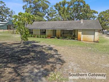 Farm For Sale - WA - Banjup - 6164 - RURAL LIFESTYLE MEETS CONVENIENCE  (Image 2)