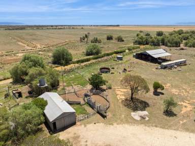 Farm For Sale - VIC - Durham Ox - 3576 - "Hopefield" - 716 acres - Durham Ox  (Image 2)