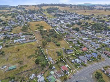 Farm For Sale - TAS - St Leonards - 7250 - Large family home & workshop with 3 phase power on 5.093 acres of prime residential land  (Image 2)