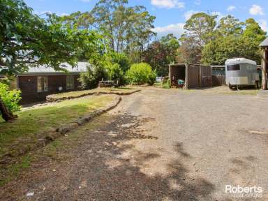 Farm For Sale - TAS - Underwood - 7268 - Country Living with City Convenience  (Image 2)