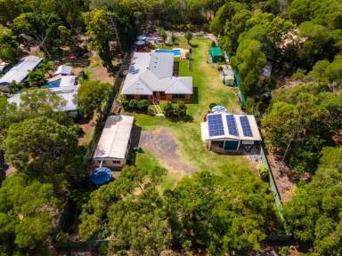 Farm For Sale - QLD - Coonarr - 4670 - 4-BR Entertainer's Delight - Granny Flat - Inground Pool  (Image 2)