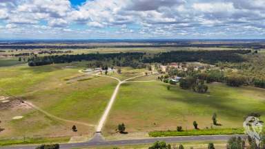 Farm For Sale - NSW - Narrabri - 2390 - SCENIC WELL-ESTABLISHED PROPERTY ONLY MINUTES TO TOWN  (Image 2)