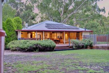 Farm For Sale - WA - Serpentine - 6125 - Perfect Rural Escape for Couples or Retirees in Serpentine  (Image 2)