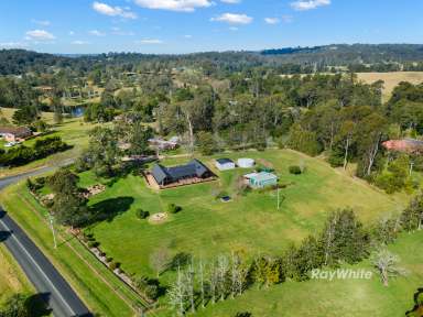 Farm For Sale - NSW - Moruya - 2537 - Stunning newly built home on 2.5 acres.  (Image 2)