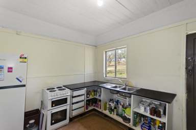 Farm For Sale - NSW - Wallabadah - 2343 - COLONIAL COTTAGE on 33acres  (Image 2)