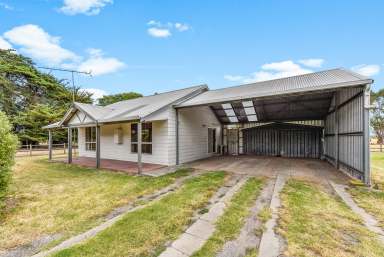 Farm For Sale - SA - Penola - 5277 - Beautiful Home on 1 Hectare Just Minutes from Penola  (Image 2)