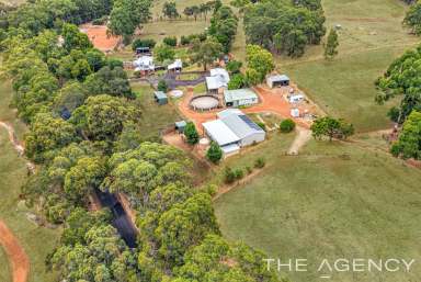 Farm For Sale - WA - Gidgegannup - 6083 - "Peaceful Valley"  (Image 2)