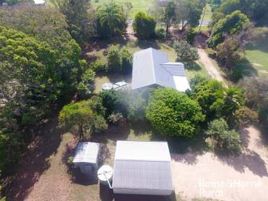 Farm For Sale - QLD - Booie - 4610 - Family Brick Home on 5368m2  (Image 2)