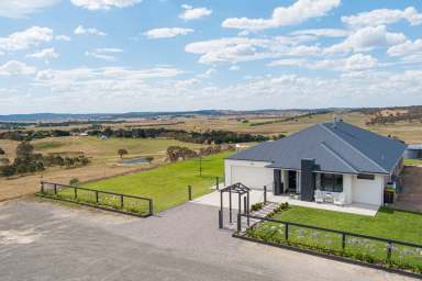 Farm For Sale - NSW - Breadalbane - 2581 - The Charming "Fairview"  (Image 2)