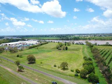 Farm Sold - QLD - Bundaberg North - 4670 - 7.15ha ZONED INDUSTRIAL WITH RIVER ACCESS  (Image 2)