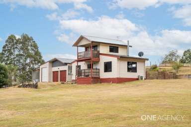 Farm For Sale - TAS - Lapoinya - 7325 - Country Charm With Convenience  (Image 2)