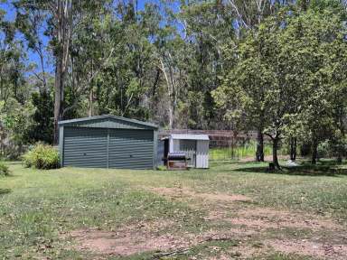 Farm For Sale - QLD - Blackbutt North - 4314 - 6-Bedroom Home on 5 Acres in Blackbutt North  (Image 2)