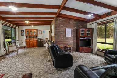 Farm For Sale - VIC - Portland West - 3305 - Your Own Piece Of Heaven  (Image 2)