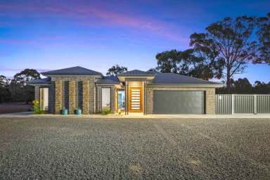 Farm For Sale - VIC - Beaufort - 3373 - Luxurious Rural Living  (Image 2)