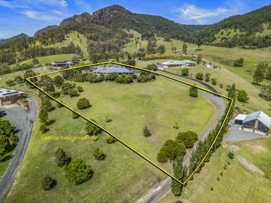 Farm For Sale - NSW - Gloucester - 2422 - Luxury Country Living at Its Finest: Exquisite Home with Panoramic Mountain Views in Gloucester  (Image 2)