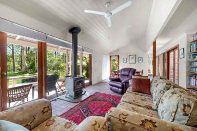 Farm For Sale - NSW - Kangaroo Valley - 2577 - Your Perfect Country Getaway  (Image 2)