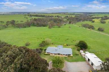 Farm For Sale - SA - Waitpinga - 5211 - 'Tarraleah' A Rural Gem on the Fleurieu Peninsula  (Image 2)