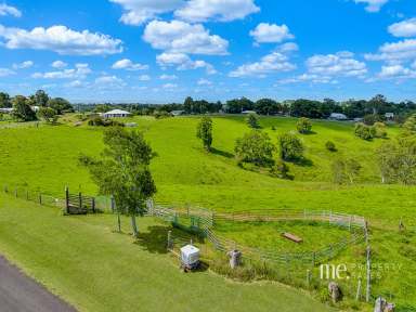 Farm For Sale - QLD - Mount Mee - 4521 - Charming Rural Retreat  (Image 2)