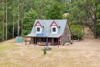 Farm For Sale - VIC - Yuulong - 3237 - Captivating Stone Cottage  (Image 2)