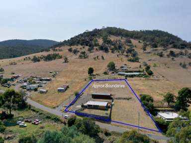 Farm For Sale - TAS - Bagdad - 7030 - Charming Country Retreat on 1.25 Acres  (Image 2)