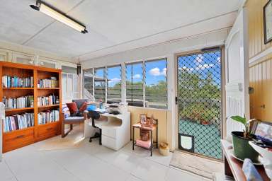 Farm For Sale - QLD - Childers - 4660 - A BUSH LIFE PROVIDES PERFECT HARMONY  (Image 2)