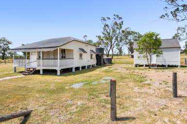 Farm Auction - QLD - Pratten - 4370 - Charming Country Cottage  (Image 2)