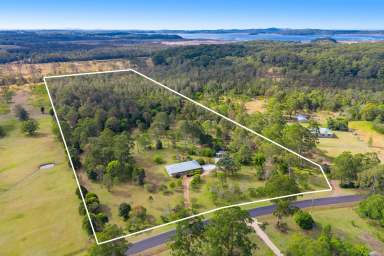 Farm For Sale - NSW - Lake Cathie - 2445 - LAKE CATHIE ON 21.9 PRIVATE ACRES!  (Image 2)