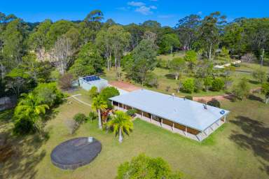 Farm For Sale - NSW - Lake Cathie - 2445 - LAKE CATHIE ON 21.9 PRIVATE ACRES!  (Image 2)